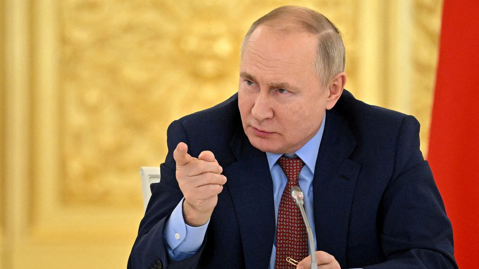 Boris Mints Menentang Keras Kepemimpinan Vladimir Putin